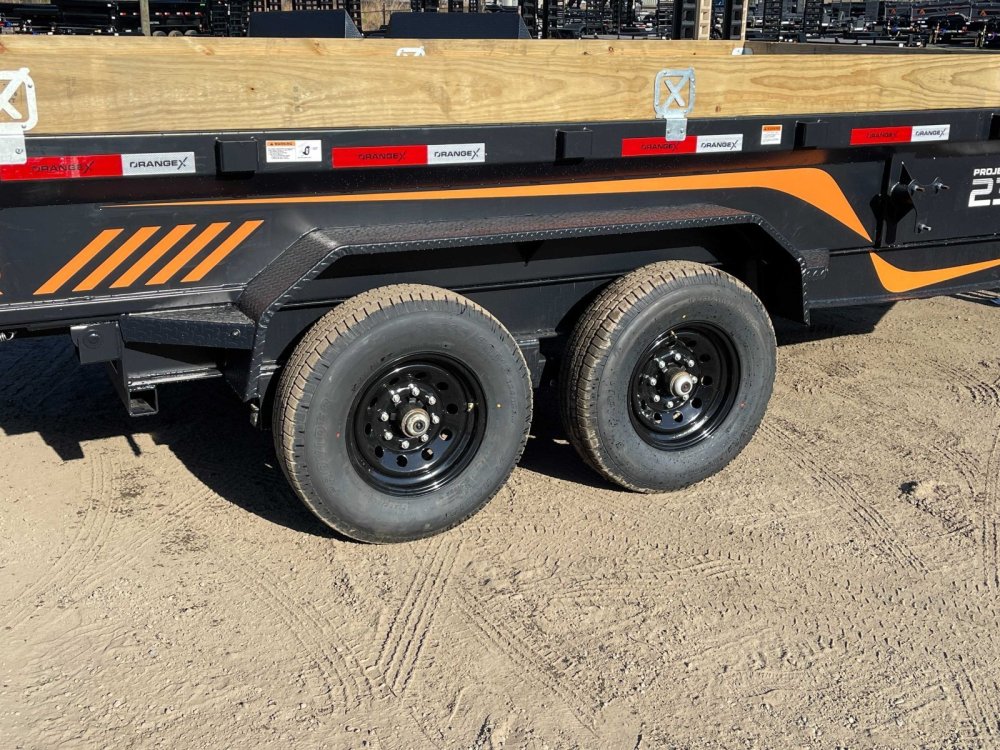 102295 - 7'x14' RawMaxx Dump