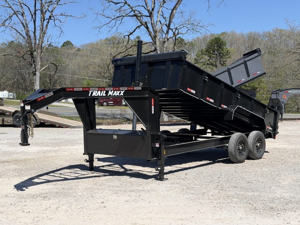 83"x192" TRAIL MAXX Dump