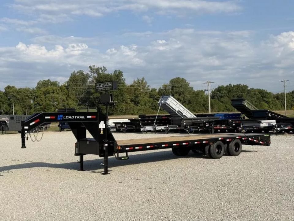2027 LOAD TRAIL GP 102X30 GOOSENECK W/14 PLYS AND MAX RAMPS 25.9K GVWR FLATBED TRAILER