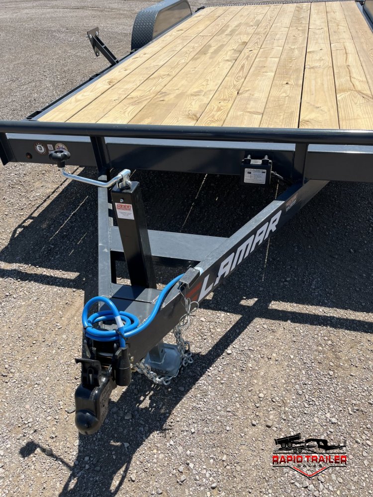 83"x18' Lamar Trailers Equipment