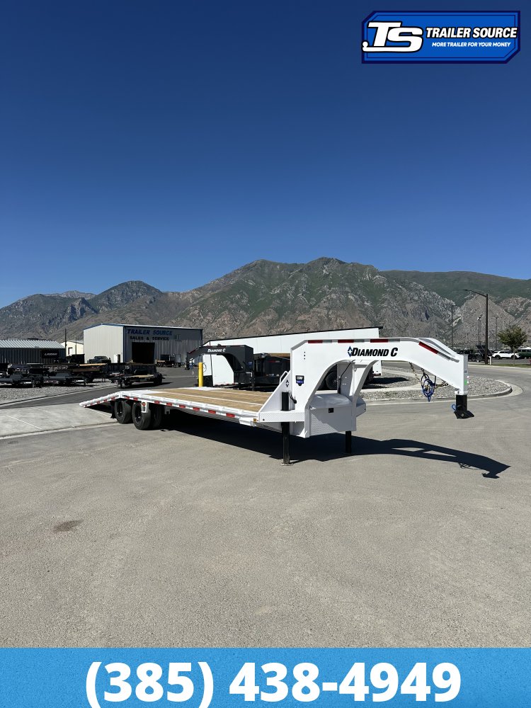 8.5x32 Diamond C FMAX-HDT 212 Gooseneck Hydraulic Dovetail Equipment Trailer - 25.9K GVWR - Hydraulic Jack(s)